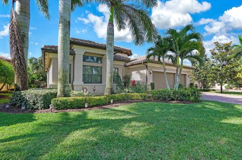 8915 Sydney Harbor Cir, Delray Beach, FL 33446-9660