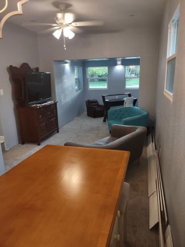 7889 64th St, Pinellas Park FL  33781-2122 exterior