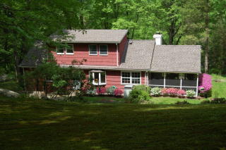 23 Rock Hill Rd, Bedford, NY 10506-1523