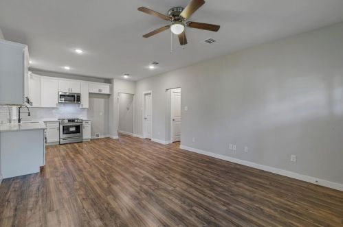 2111 Johnson St, Greenville TX  75401-3553 exterior