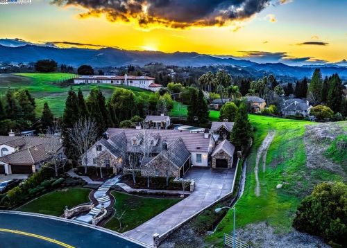 4075 Stone Valley Oaks Dr, Alamo CA  94507-2254 exterior