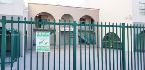 1350 53rd St, Hialeah, FL 33012-9003