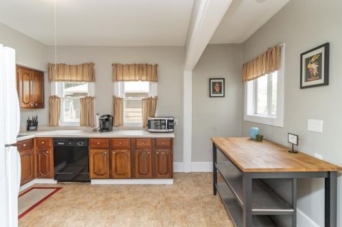 2727 Johnson St, Minneapolis MN  55418-3041 exterior