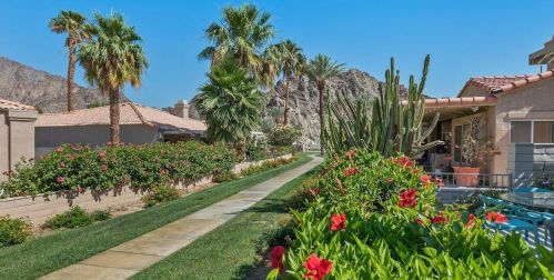 48221 Calle Florista, La Quinta CA  92253-2251 exterior