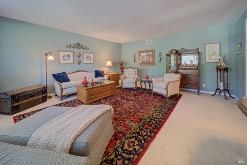 430 Willamette Dr, Vacaville CA  95688-4228 exterior