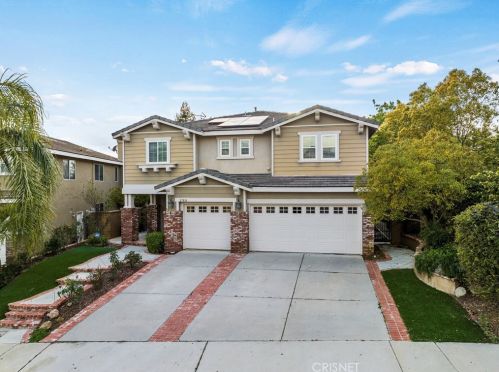 27836 Mariposa Ln, Santa Clarita CA  91384-4114 exterior