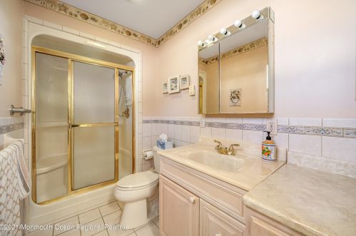 1032 Orlando Dr, Lacey NJ  08731-5510 exterior