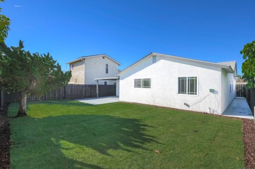 10159 Arrow Rock Ave, San Diego CA  92126-3619 exterior