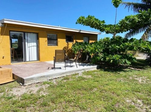 3105 Ocean Pkwy, Boynton Beach FL  33435-1652 exterior