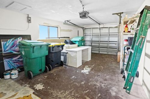 48 7 St, Dania Beach FL  33004-2306 exterior