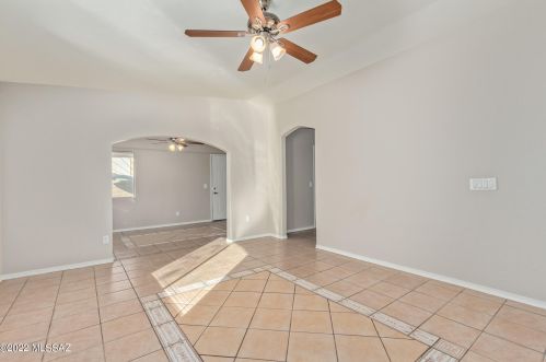 4090 Romero Rd, Tucson, AZ 85705-2441