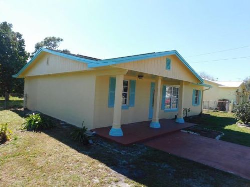 190 Pine Tree Dr, Casselberry, FL 32707-2928