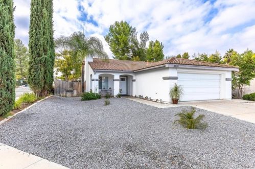 32539 Strigel Ct, Temecula CA  92592-1144 exterior