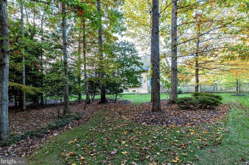 3211 Winter Sun Ter, Herndon VA  20171-1939 exterior