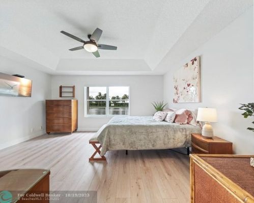 13072 18th Ct, Hollywood FL  33028-2511 exterior