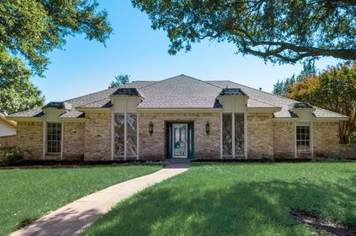1700 Lake Side Ln, Plano, TX 75023-7421