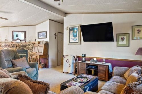 6010 Nacimiento Shores Rd, Lake Nacimiento CA  93426-6941 exterior