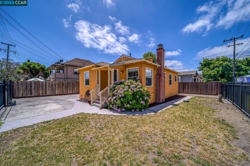 9003 B St, Oakland CA 94603-1435 exterior