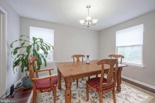 9 Flemish Way, Lumberton Township NJ  08048-4527 exterior