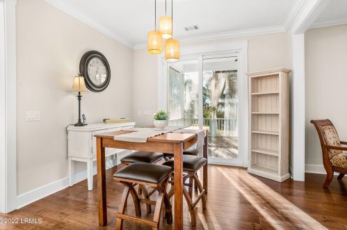 700 Sunset Cir, Beaufort SC  29906-9426 exterior