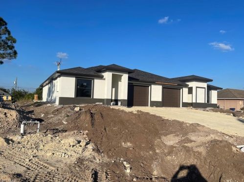 4524 20th St, Lehigh Acres FL  33973-3219 exterior