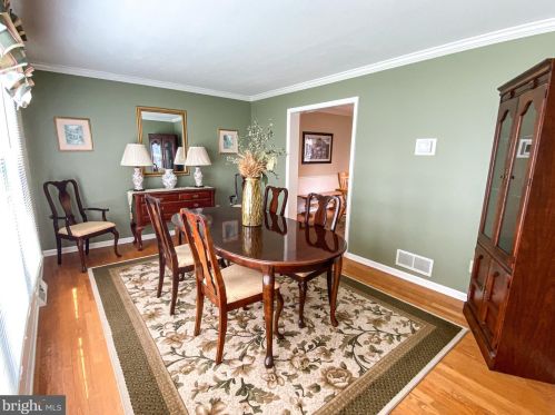 5 Wortham Ct, Bear DE  19701-2060 exterior