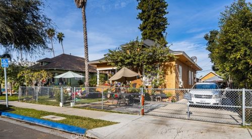 211 Alberta St, Anaheim, CA 92805-2726
