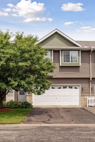 1249 122nd Ln, Minneapolis, MN 55434-3085