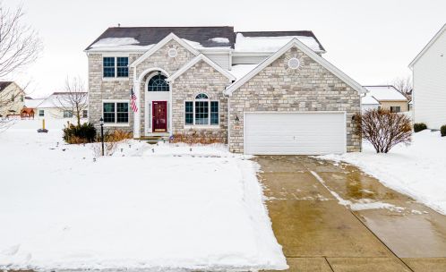 1935 Stargrass Ave, Darbydale, OH 43123-9472