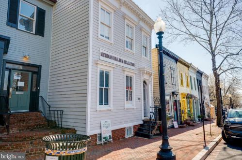1673 Wisconsin Ave, Washington, DC 20007-2721