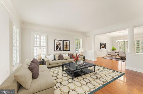 43530 Butler Pl, Leesburg VA 20176-7428 exterior