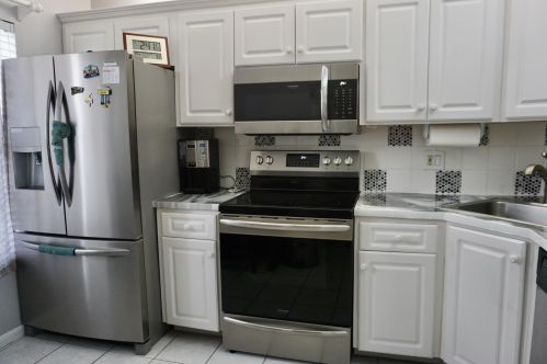 3708 Savoy Ln, West Palm Beach, FL 33417-1164