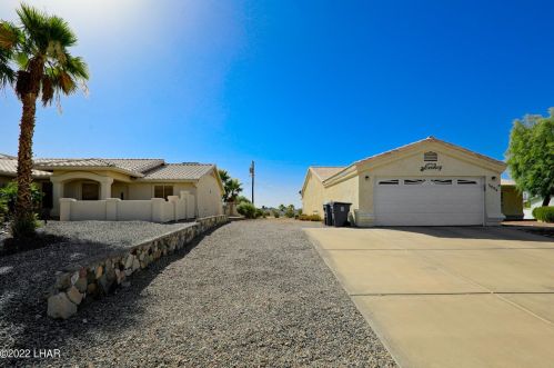 3094 Shoshone Dr, Lake Havasu City AZ  86406-8674 exterior