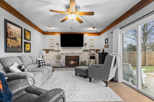 608 Alta Ave, Englewood OH  45322-1803 exterior