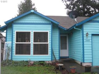 2040 176th Ave, Portland, OR 97233-5202