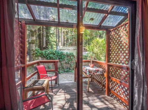 715 Trinkling Creek Dr, Lompico CA  95018-8821 exterior