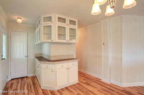 620 Puffin Dr, Sebastian FL  32976-7803 exterior