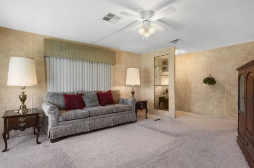 69556 Midpark Dr, Desert Hot Springs CA  92241-8710 exterior