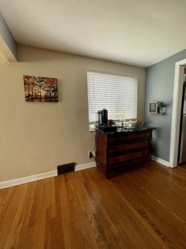 1812 Park Circle Dr, Glenshaw PA  15116-2137 exterior