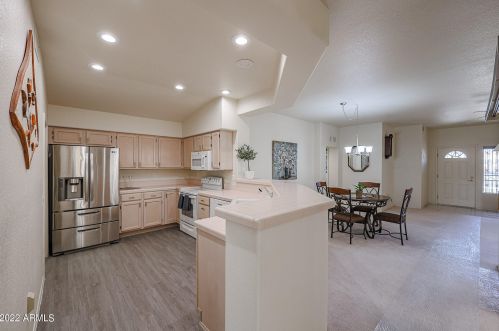 20050 Greenview Dr, Sun City, AZ 85375-5579