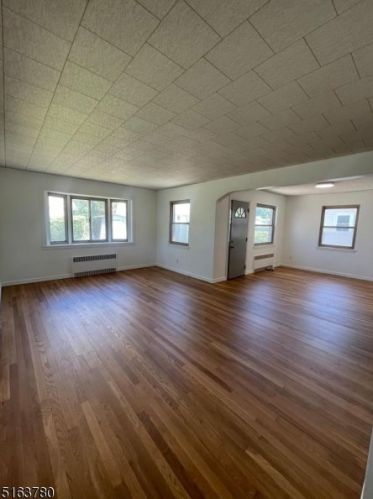 75 Hackensack Ave, Ridgefield Park NJ  07660-1440 exterior