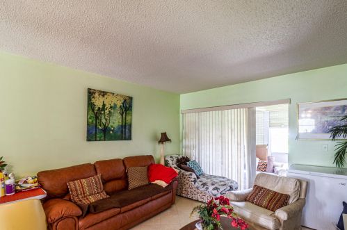 2604 Dudley Dr, West Palm Beach, FL 33415-8046