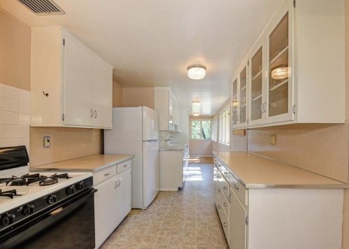 23509 Barnes Ln, Cape Horn CA  exterior