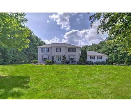 18 Desai Ct, East Freehold, NJ 07728-8405