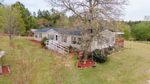 407 Sawyer Rd, Watsonia, SC 29105-9359