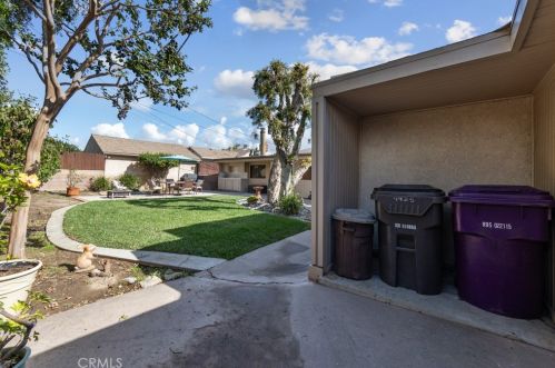 4425 Walnut Ave, Long Beach CA  90807-2524 exterior