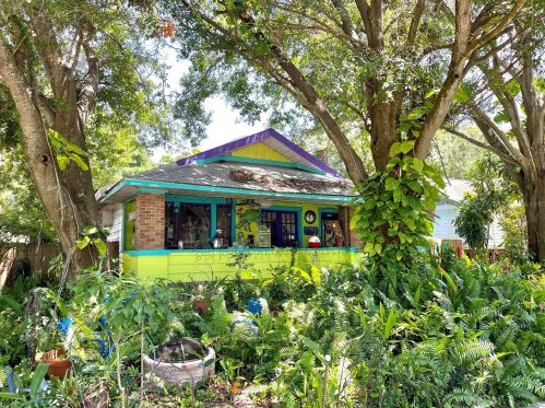 2955 4th Ave, Saint Petersburg, FL 33712-1511