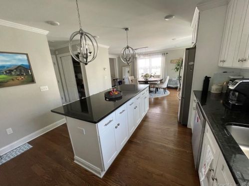 269 Valley Ave, Bridgeport CT  06606-3756 exterior