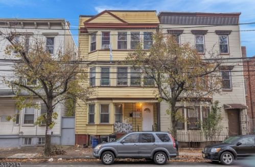87 Clifton Ave, Newark NJ  07104-1017 exterior