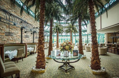 121 Carriage Ln, Hicksville NY  11803-1527 exterior